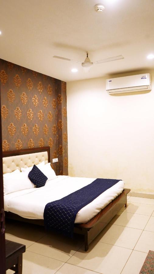 Aa Hotels & Resorts Zirakpur Ngoại thất bức ảnh